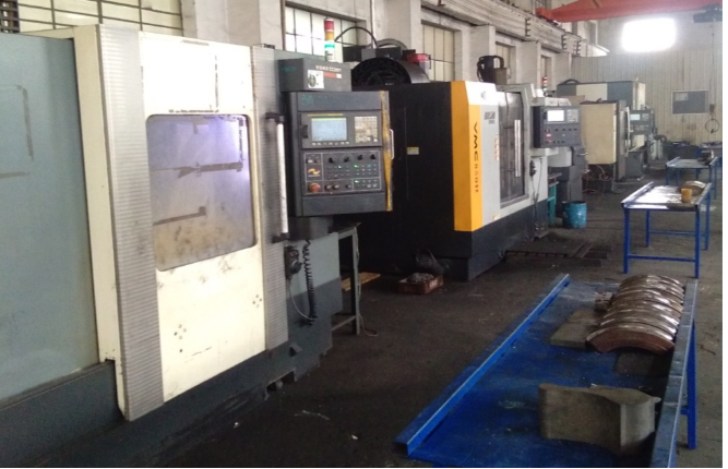 模具生產(chǎn)線-加工中心